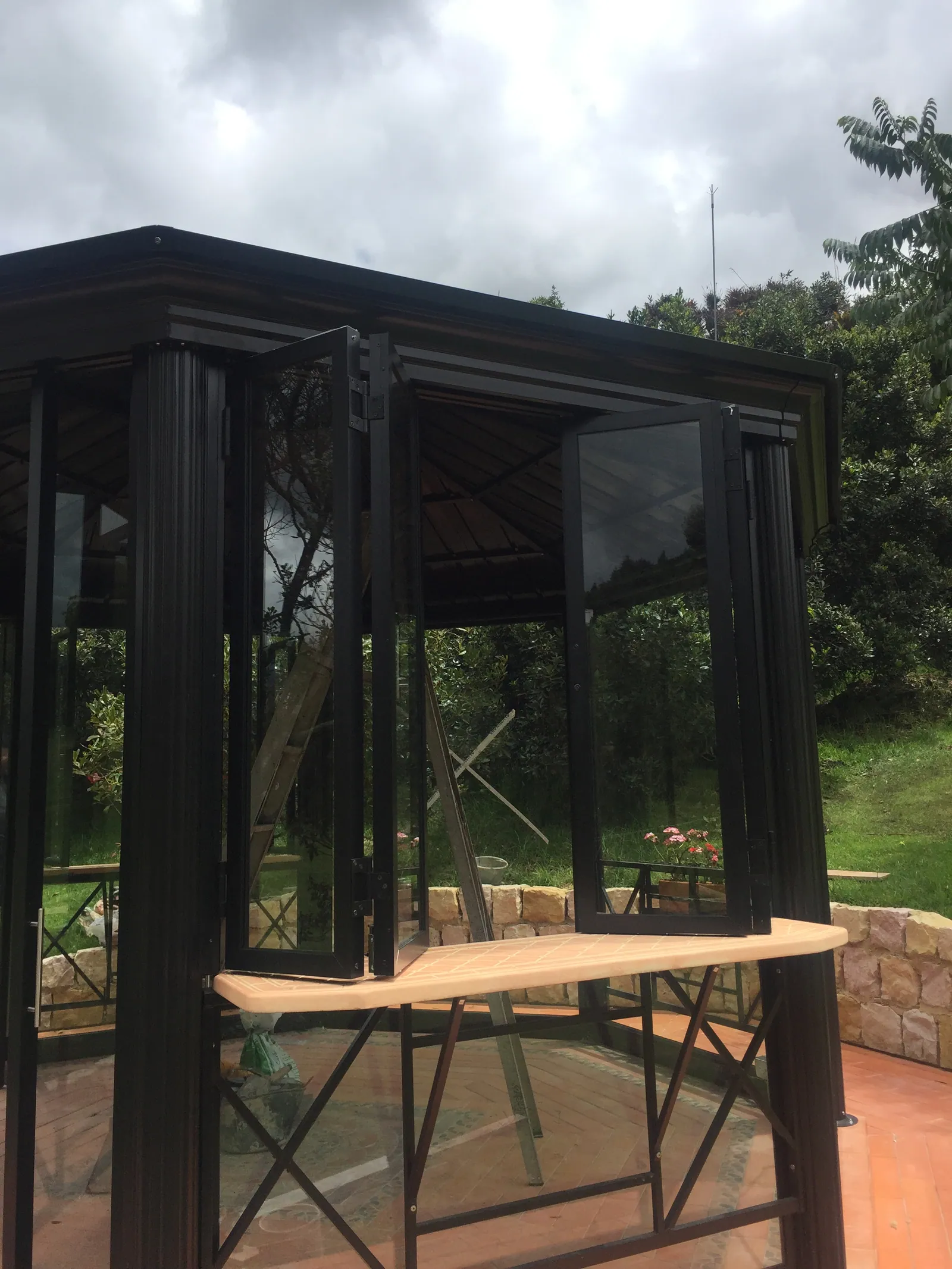 Cerramientos en aluminio y vidrio — ALUGANT, imagen 3