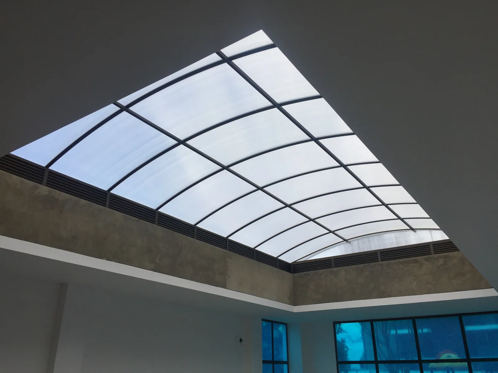 Marquesinas en aluminio y vidrio — ALUGANT, imagen 3