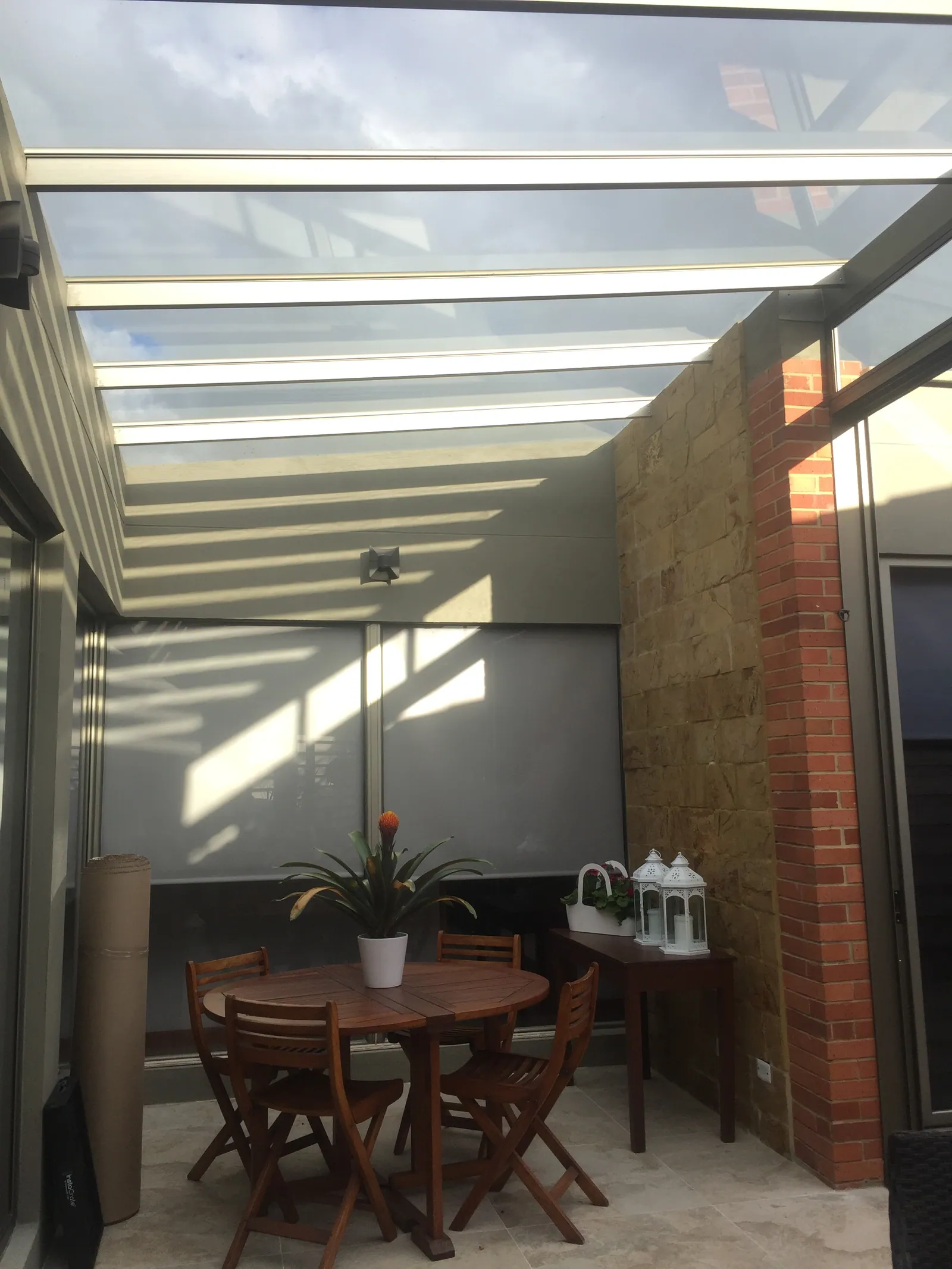 Marquesinas en aluminio y vidrio — ALUGANT, imagen 9